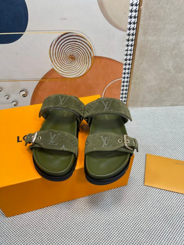Louis Vuitton Unisex Sandals detail 5