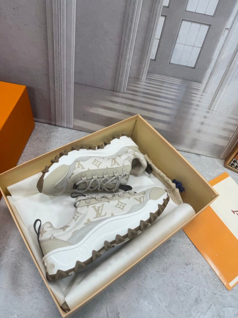 Louis Vuitton Unisex Athletic Sneakers detail 5