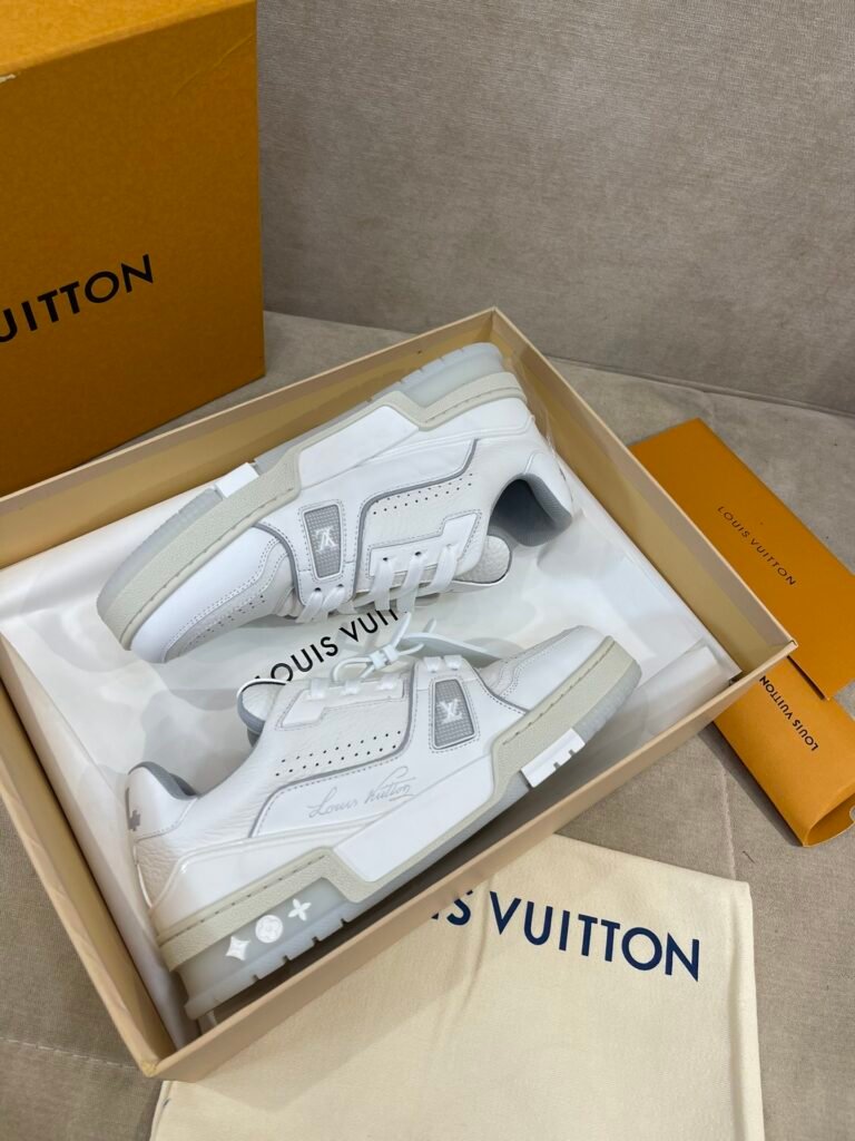 Louis Vuitton Men's Basketball Sneakers detail image 5