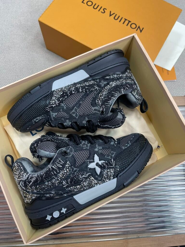 Louis Vuitton Unisex Basketball Sneakers detail 5