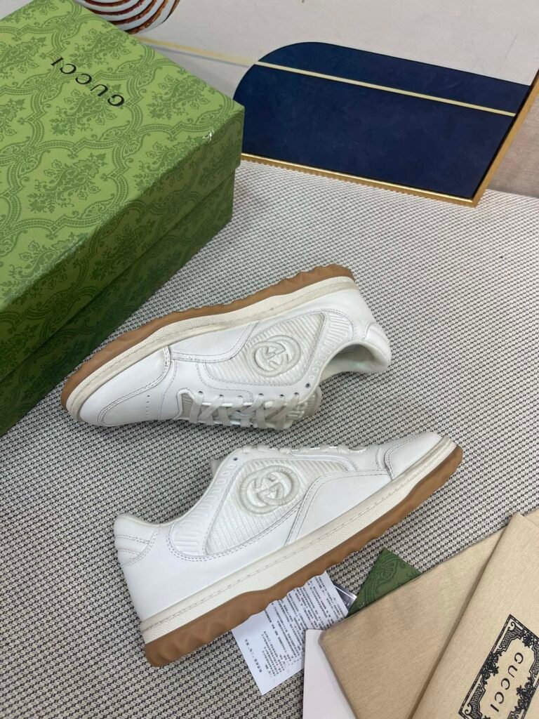 Gucci Unisex Distressed Sneakers detail image 5