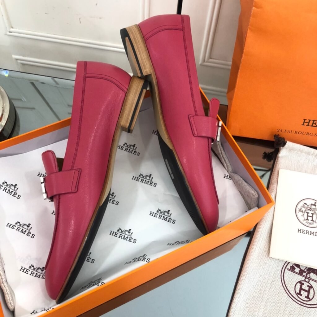 Hermès Unisex Loafers detail 5