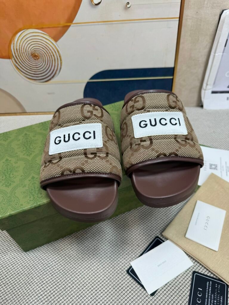 Gucci Unisex Platform Sneakers detail 5
