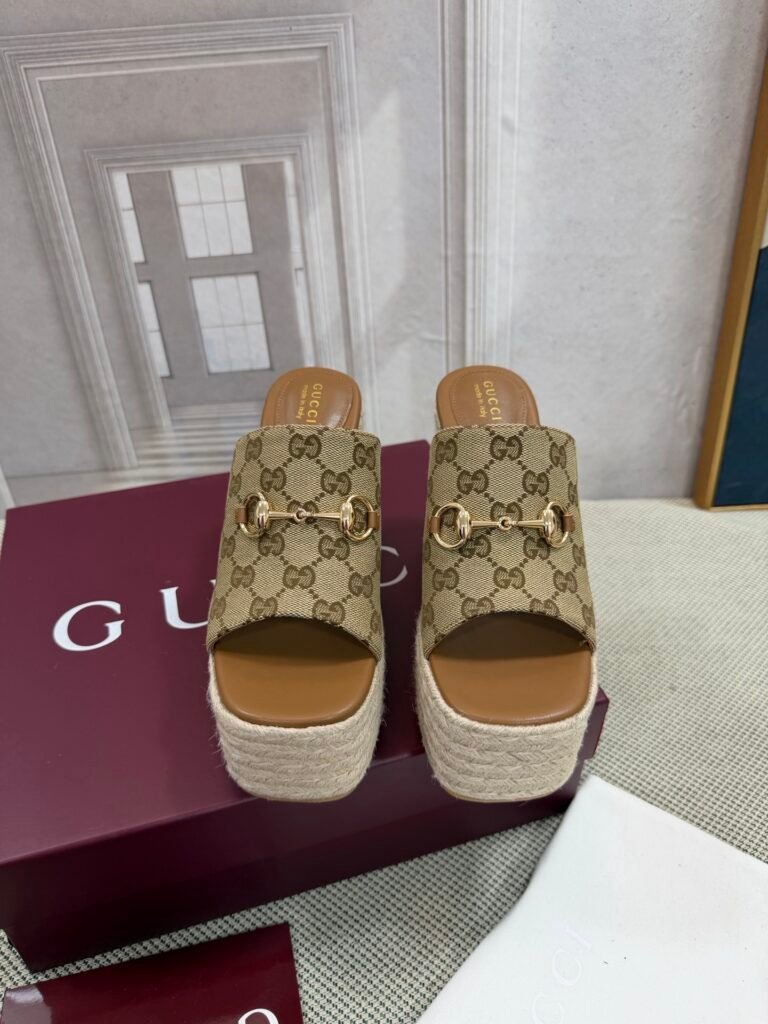 Gucci Unisex Platform Sneakers detail 5