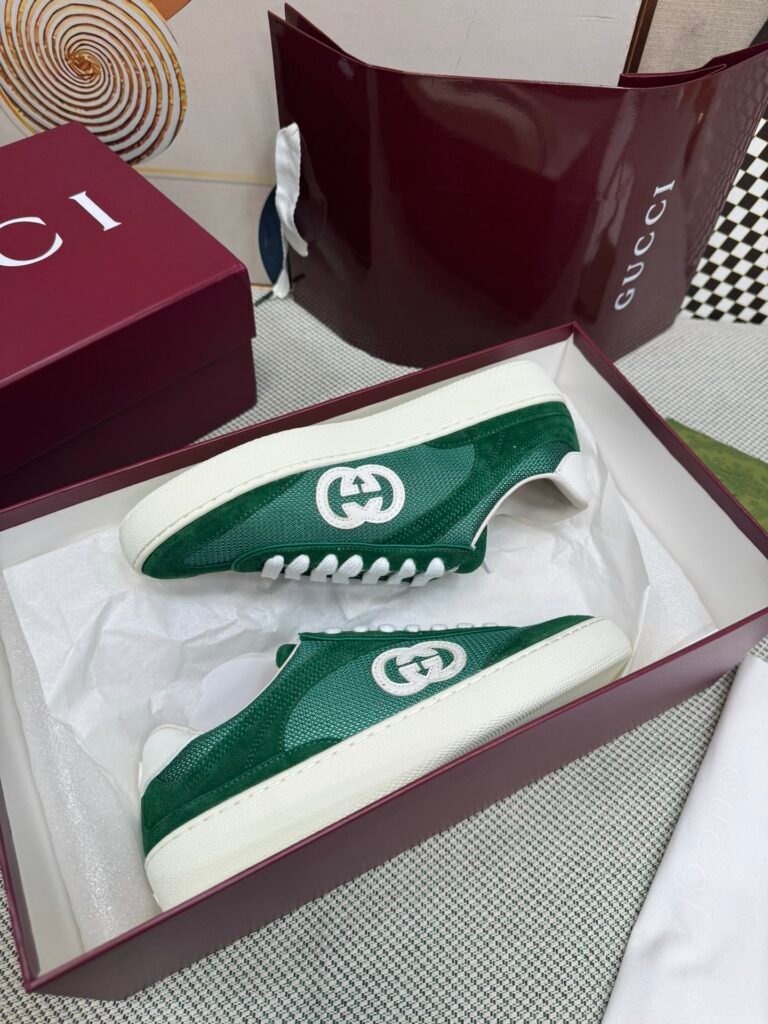 Gucci Unisex Low-Top Sneakers detail 5