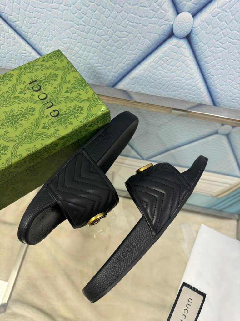 Gucci Unisex Platform Sneakers detail 5