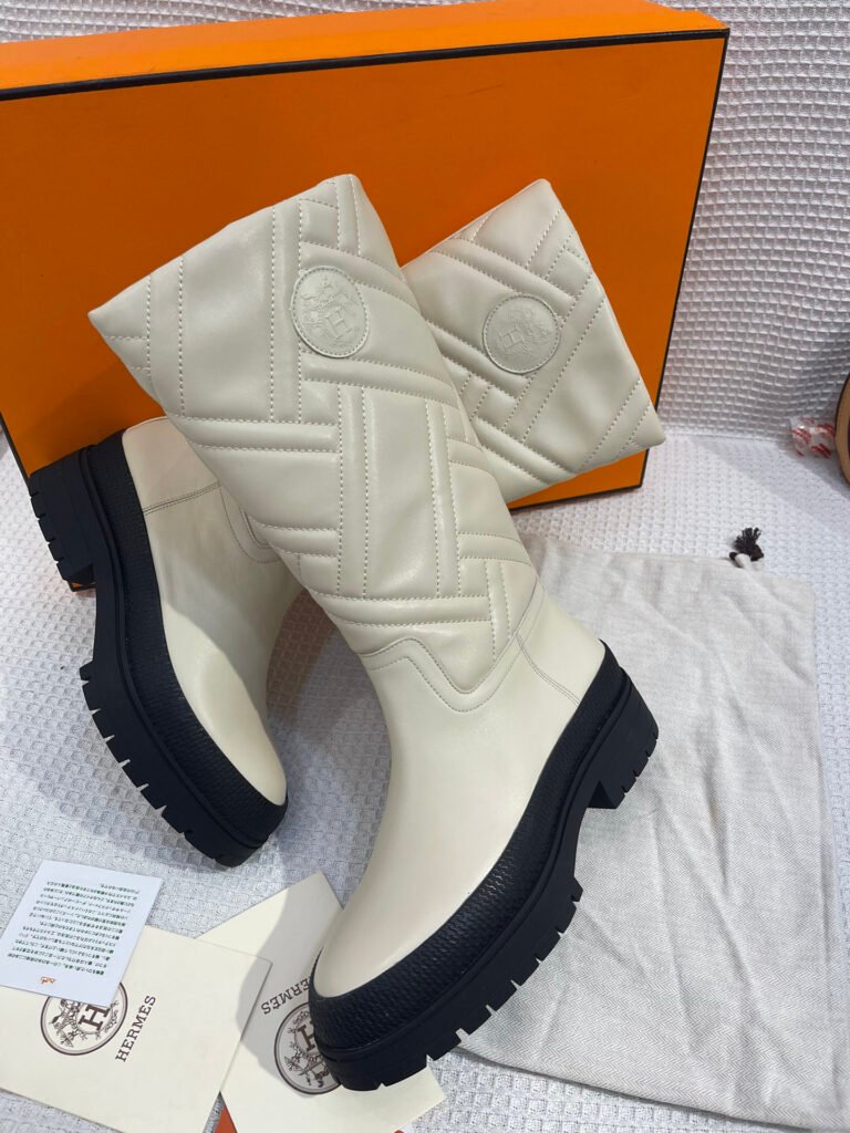 Hermès Unisex Boots detail 5