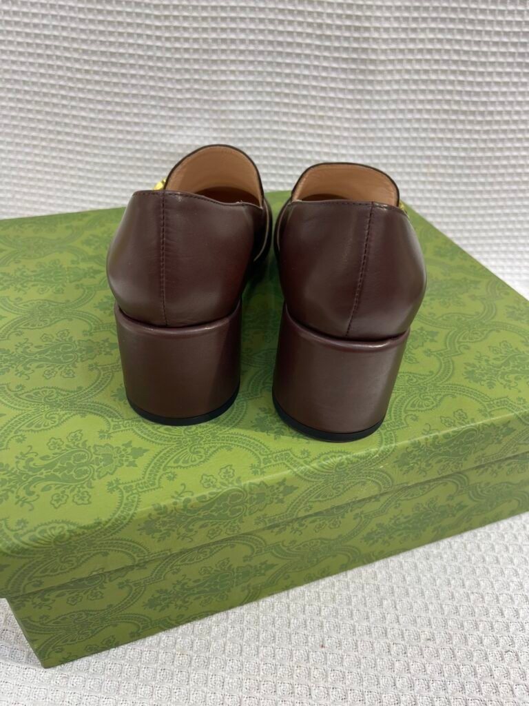 Gucci Unisex Leather-Sole Shoes detail 5