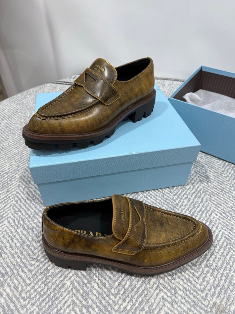 Prada Women's Loafers detail image 5