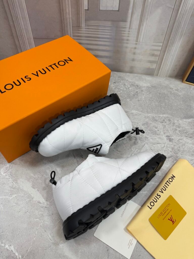 Prada Unisex Snow Boots detail 5