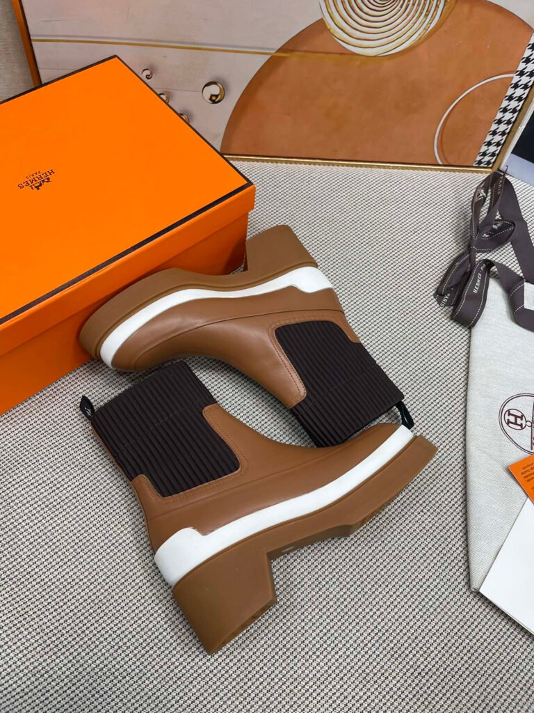 Hermès Unisex Boots detail 5