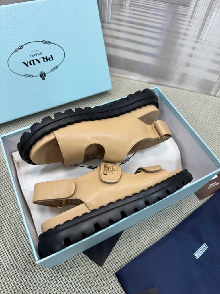 Prada Unisex Sandals detail image 5