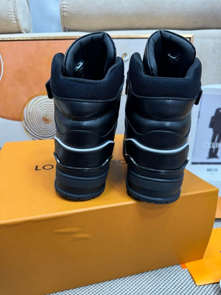 Louis Vuitton Men's Boots detail image 5