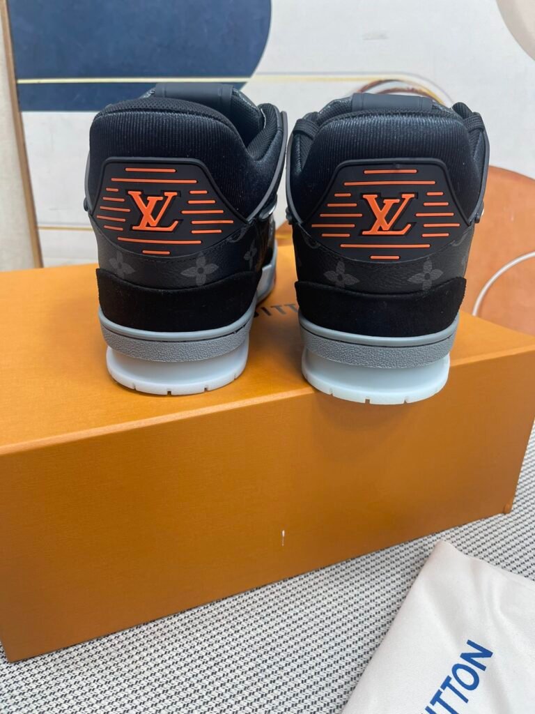 Louis Vuitton Unisex High-Top Sneakers detail 5