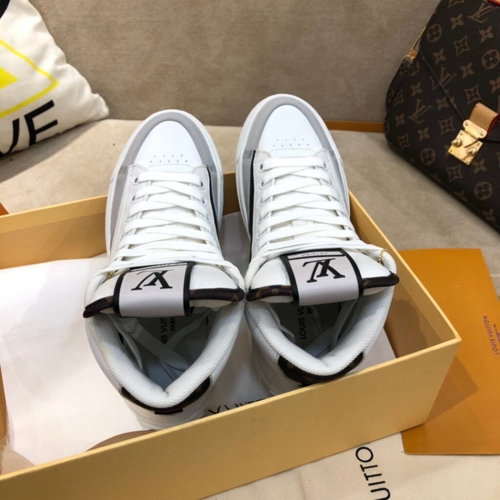 Louis Vuitton Unisex High-Top Sneakers detail 5