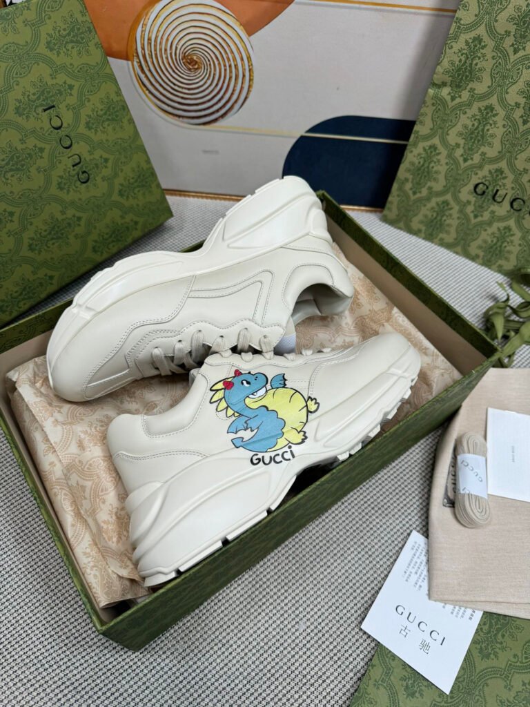Gucci Unisex Chunky Sneakers detail 5