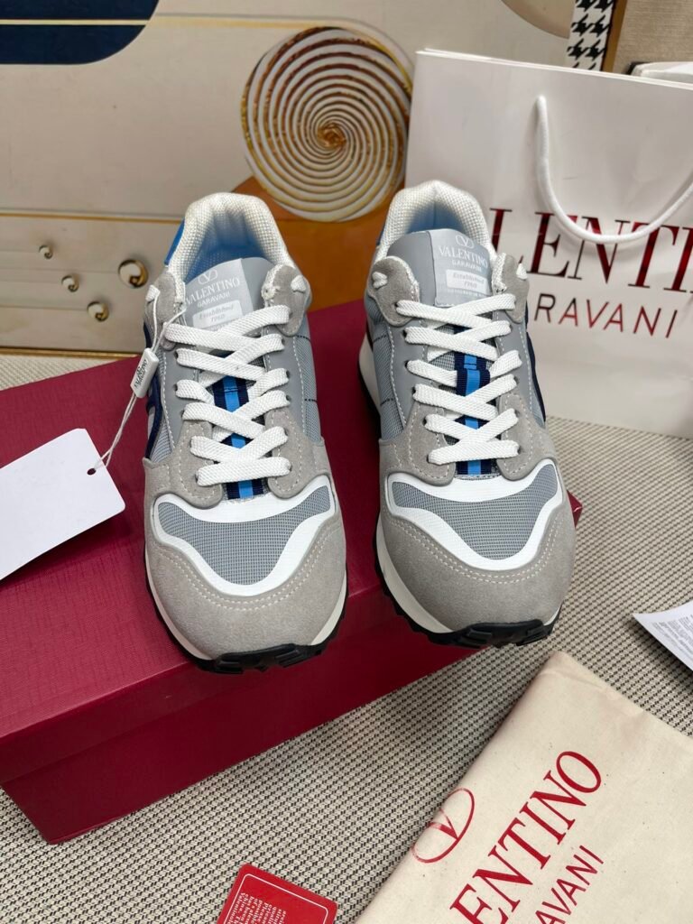 Valentino Garavani Unisex Athletic Sneakers detail 6
