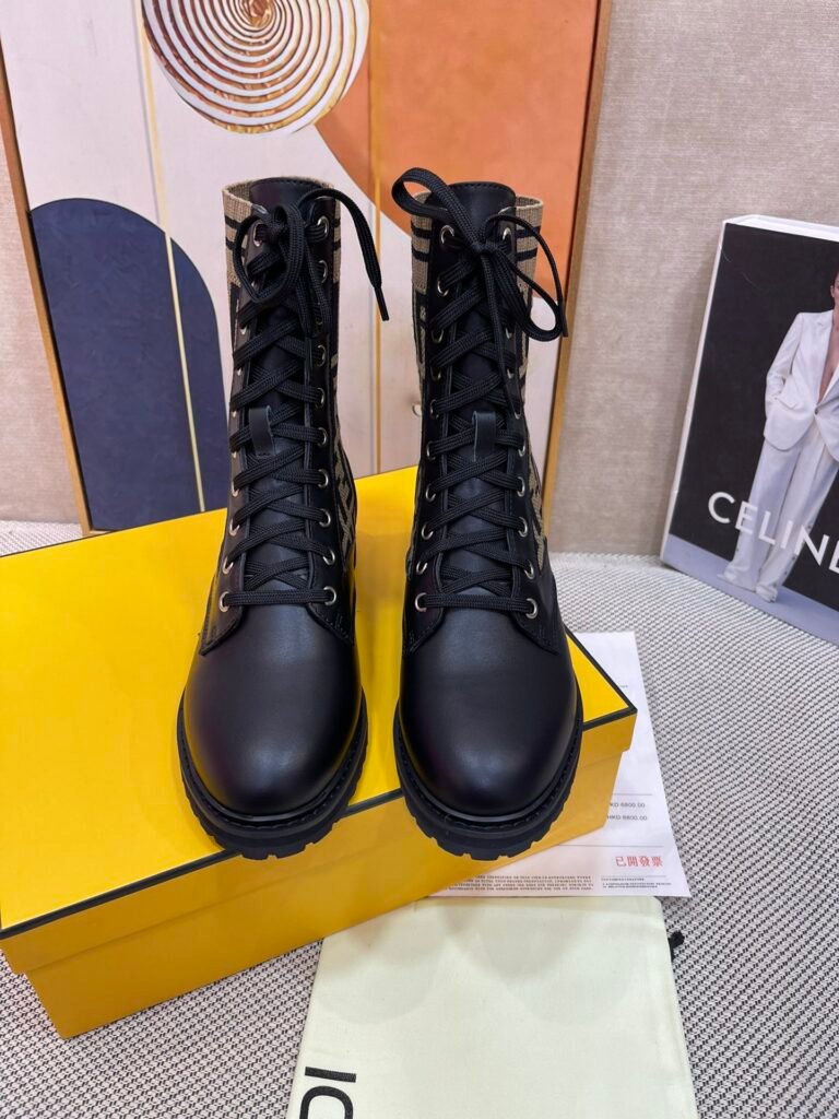 Fendi Unisex Boots detail image 6