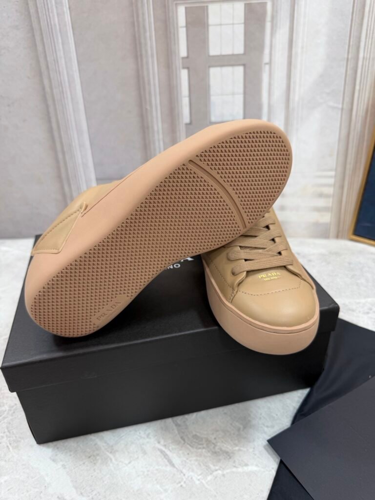 Prada Unisex Platform Sneakers detail image 6