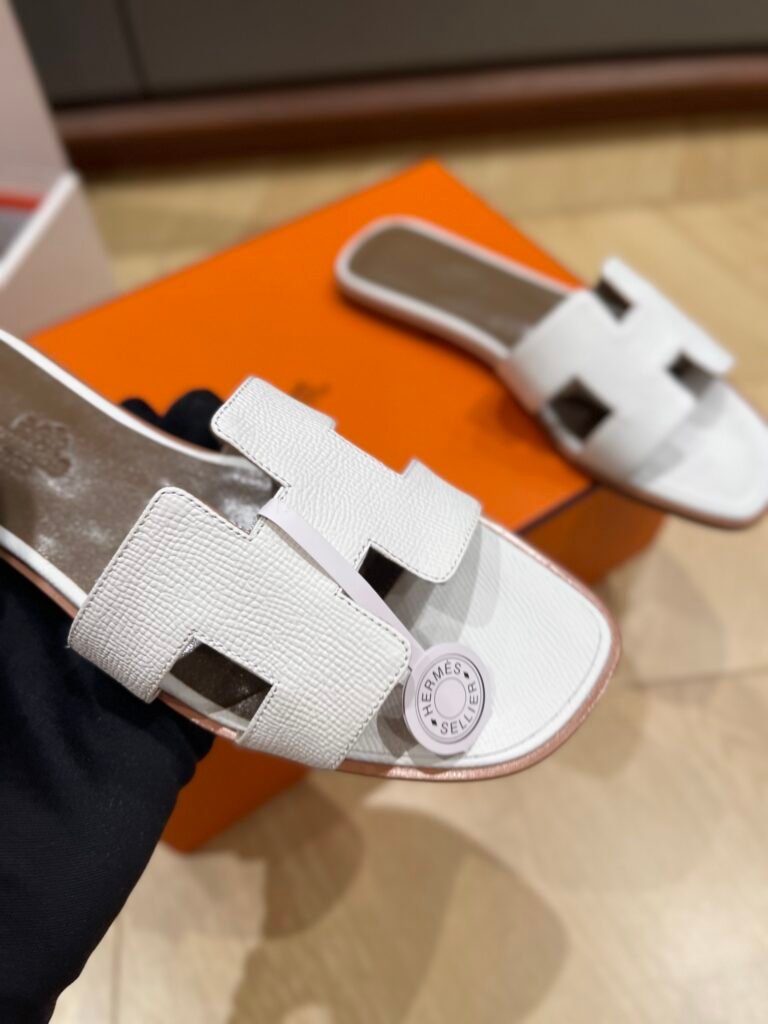 Hermès Unisex Slides detail 6