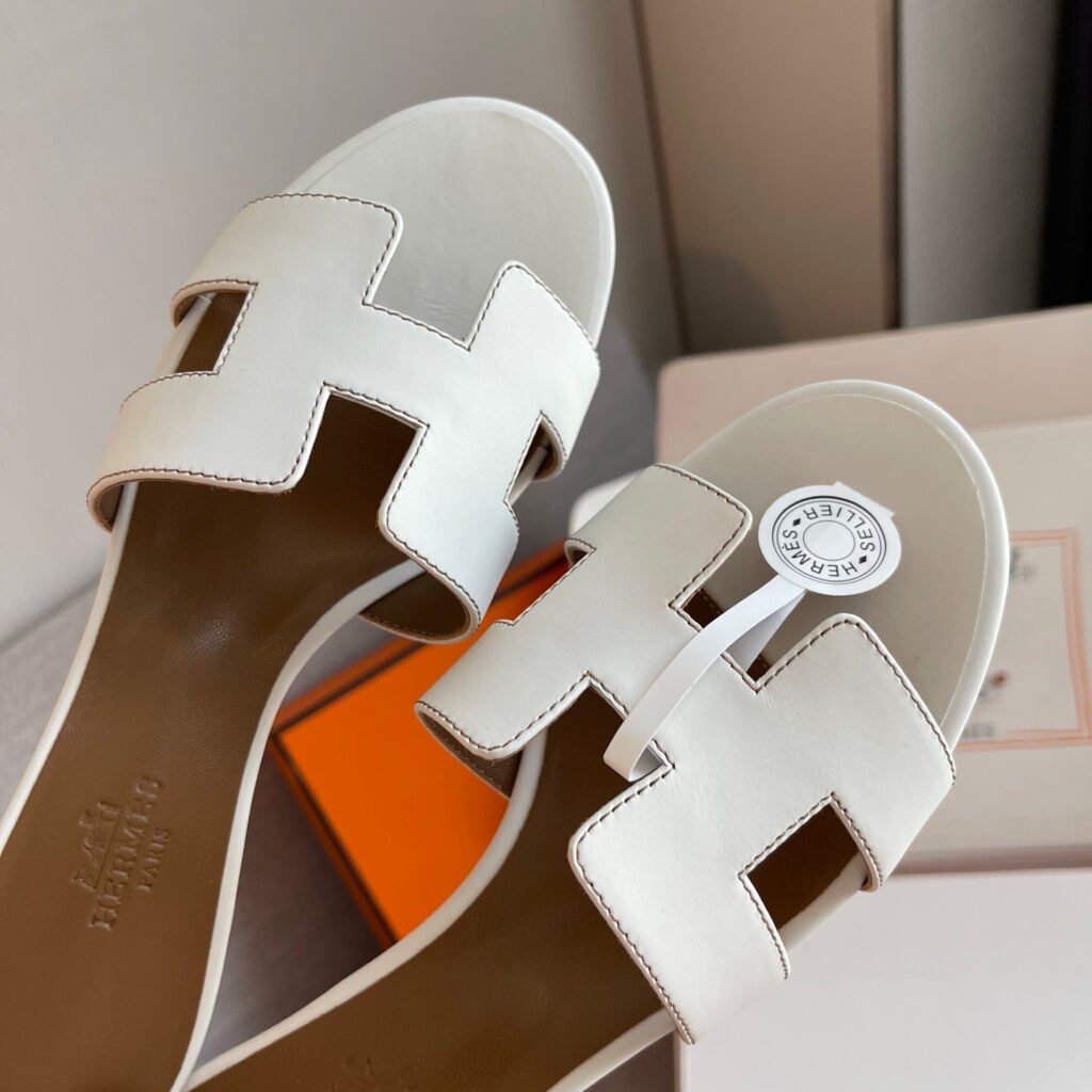 Hermès Women's High-Heel Pumps detail 6