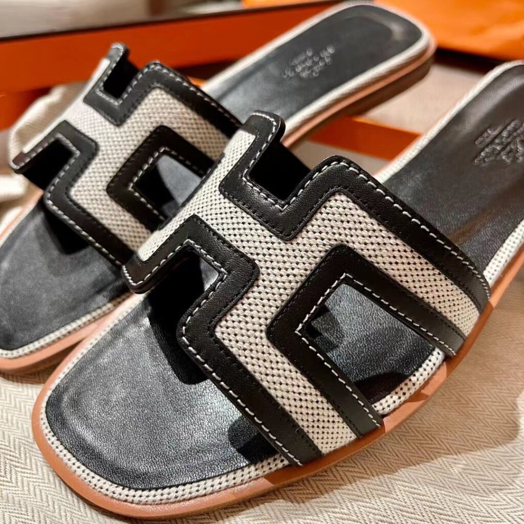 Hermès Unisex Crystal-Embellished Sneakers detail 6