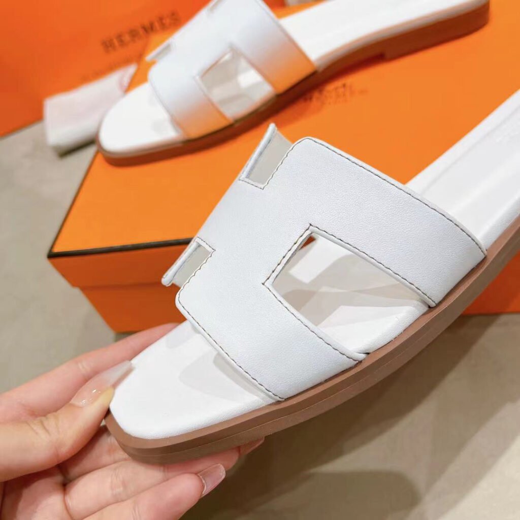 Hermès Unisex Slides detail 6