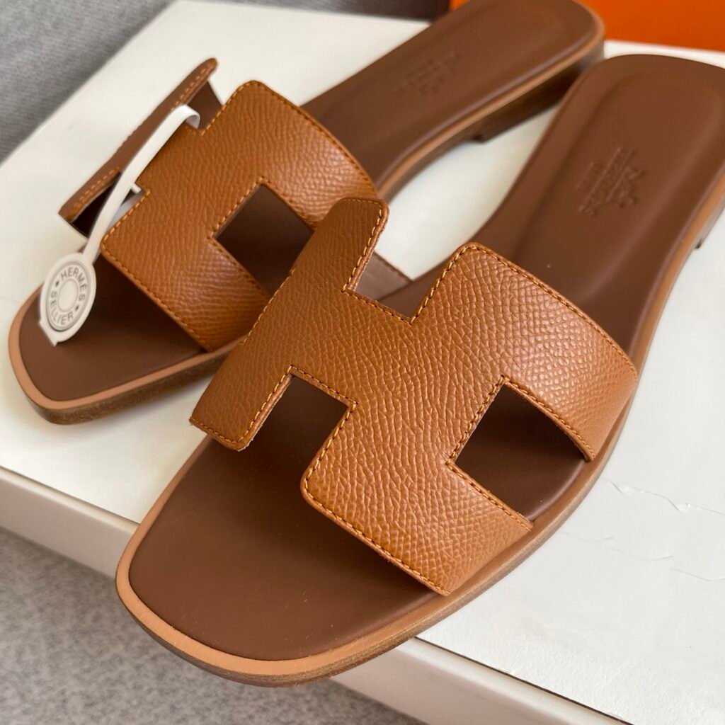 Hermès Unisex Slides detail 6