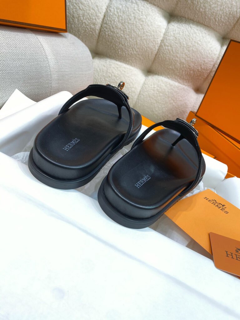Hermès Unisex Slides detail 6