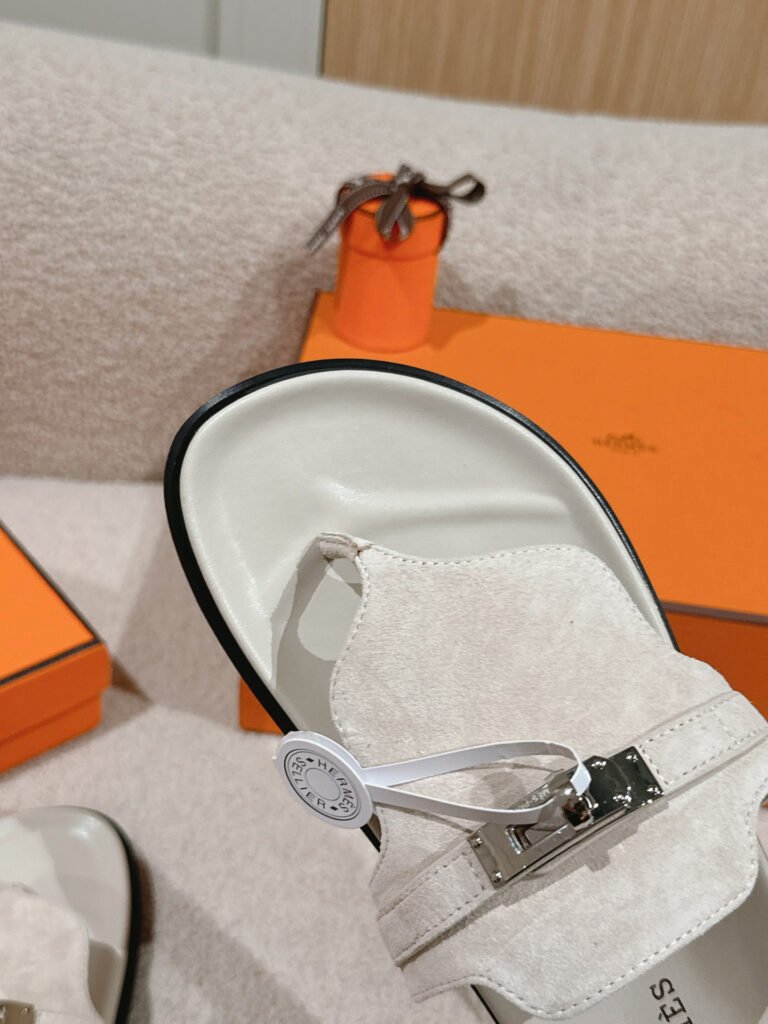 Hermès Unisex Sandals detail 6