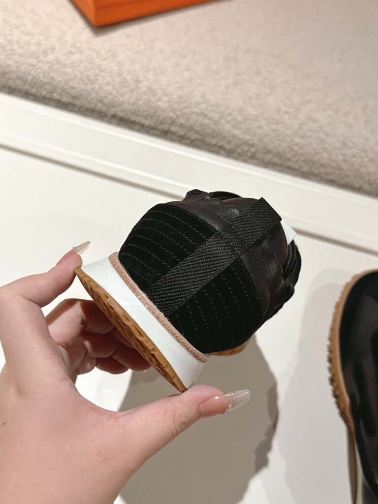 Hermès Unisex Athletic Sneakers detail 6