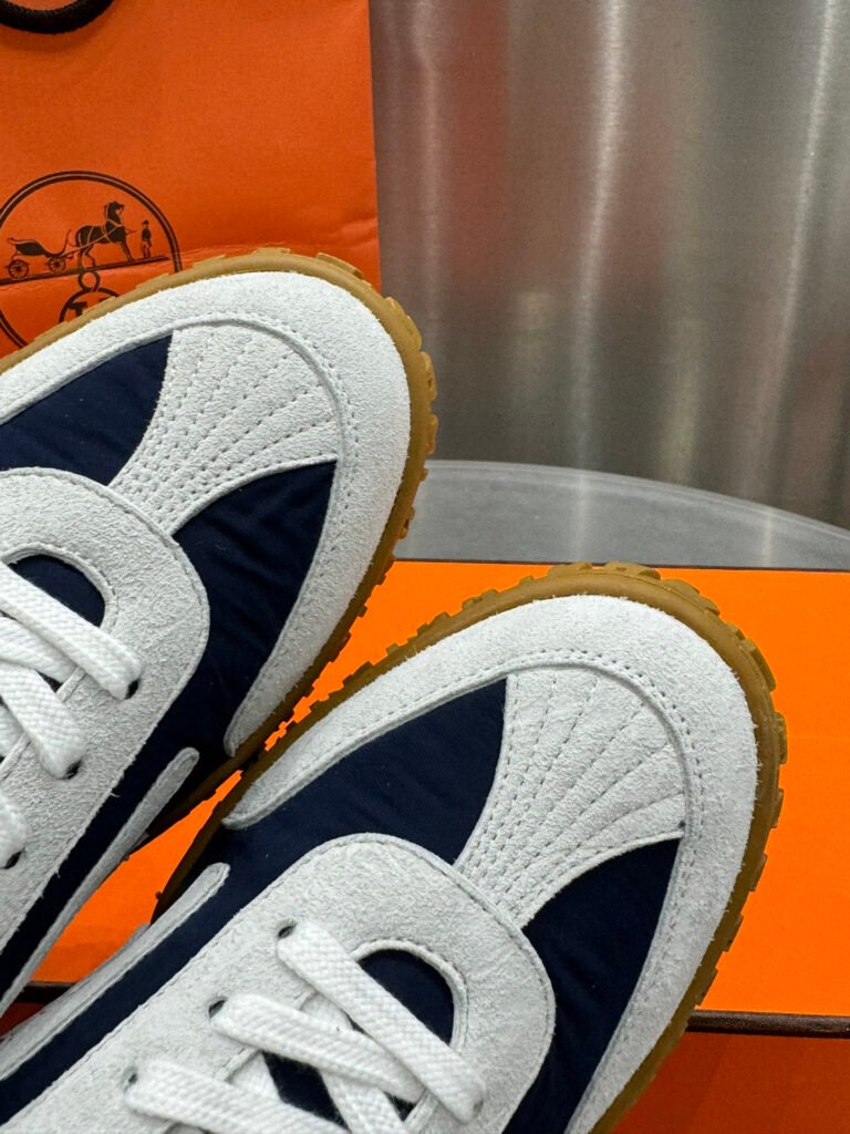 Hermès Unisex Sneakers detail 6