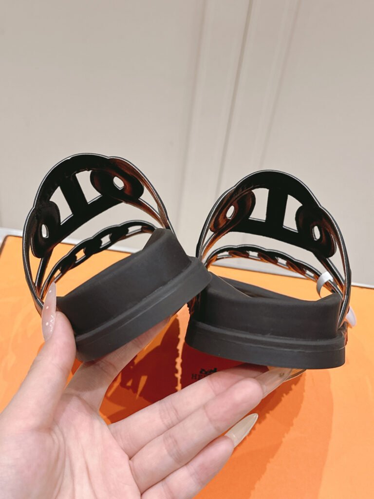 Hermès Unisex Slides detail 6