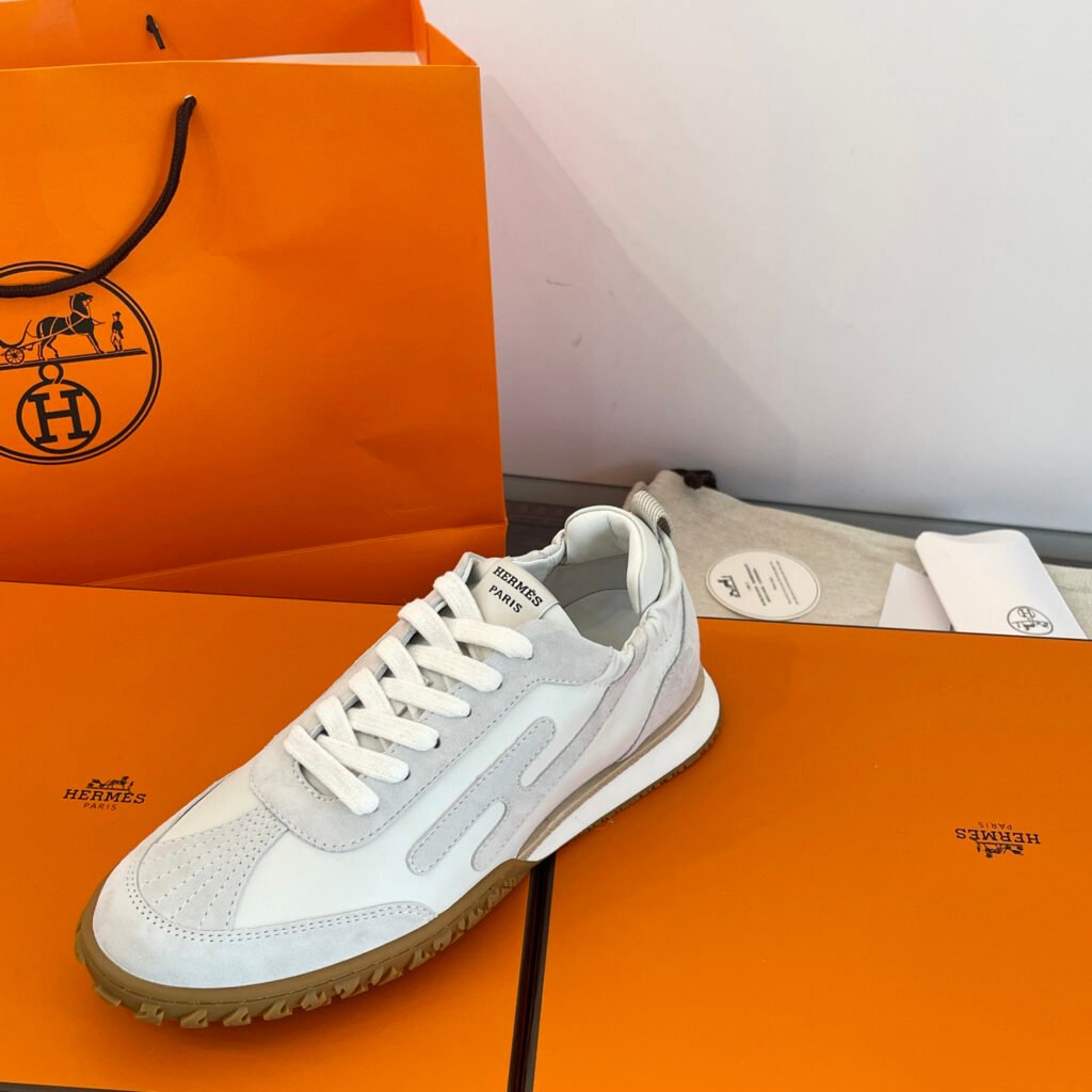 Hermès Unisex Sneakers detail 6