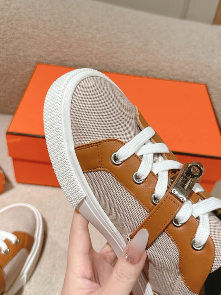 Hermès Unisex Loafers detail 6