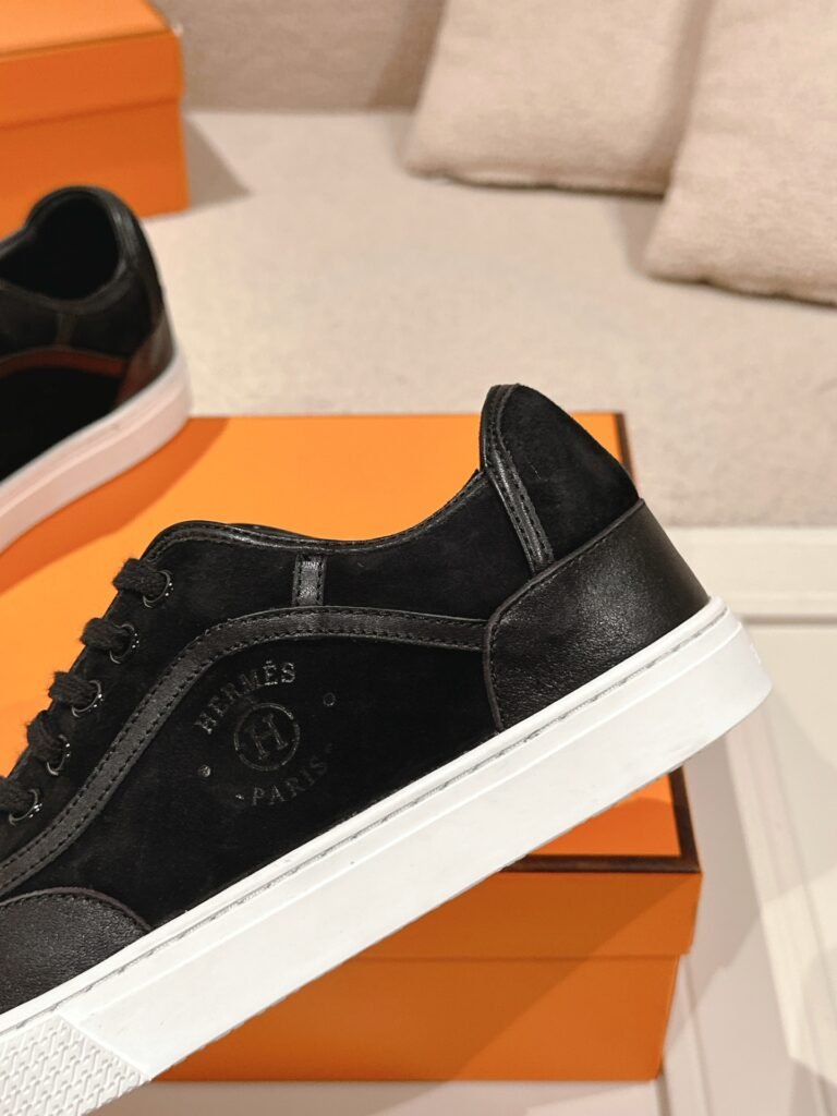 Hermès Unisex White Low-Top Sneakers detail 6