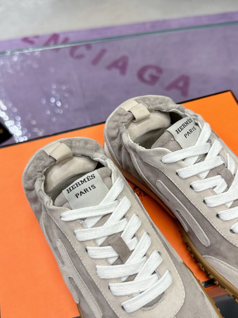 Hermès Unisex White Low-Top Sneakers detail 6