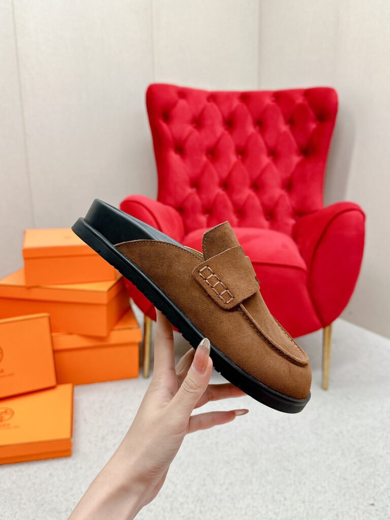 Hermès Unisex Mules detail 6