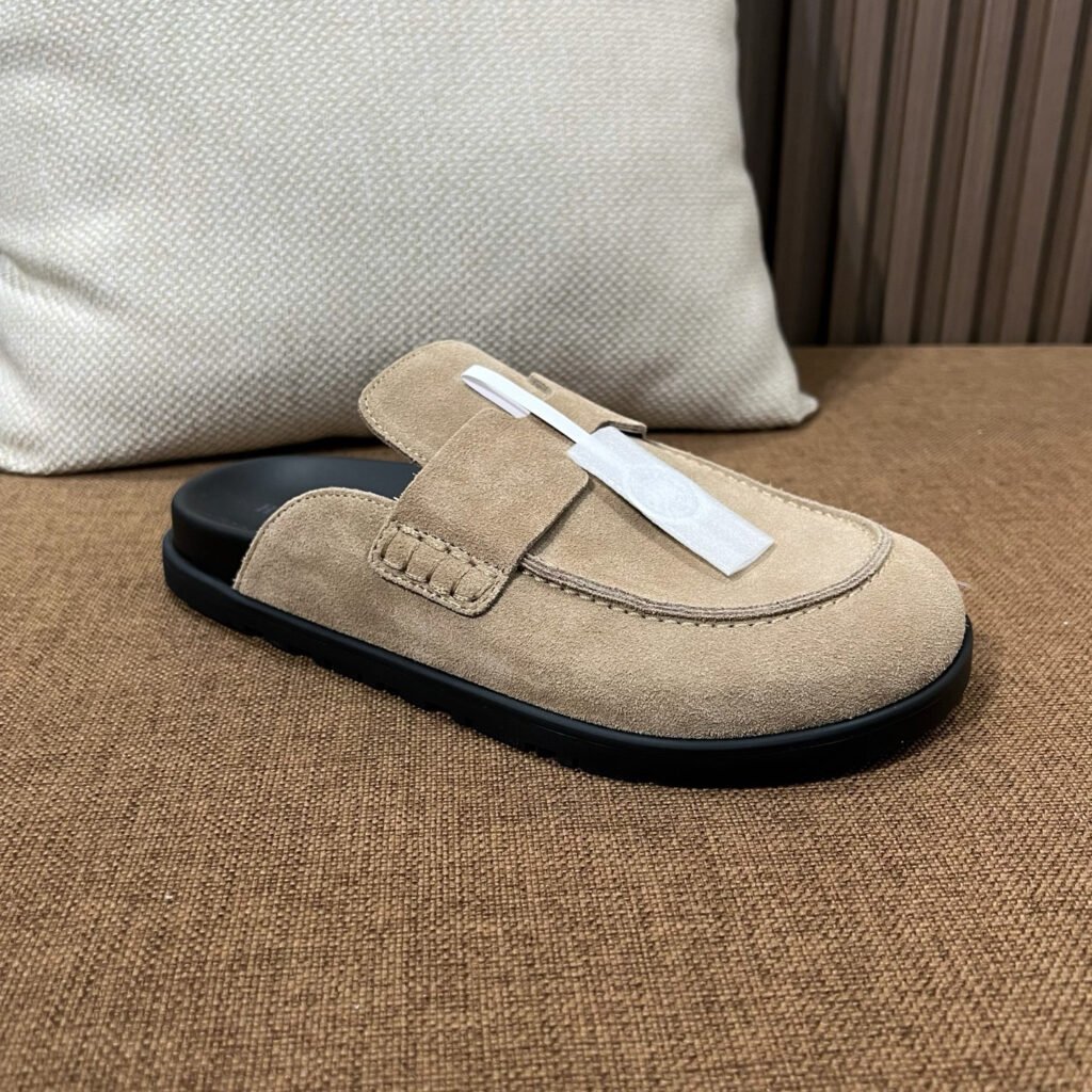 Hermès Unisex Mules detail 6