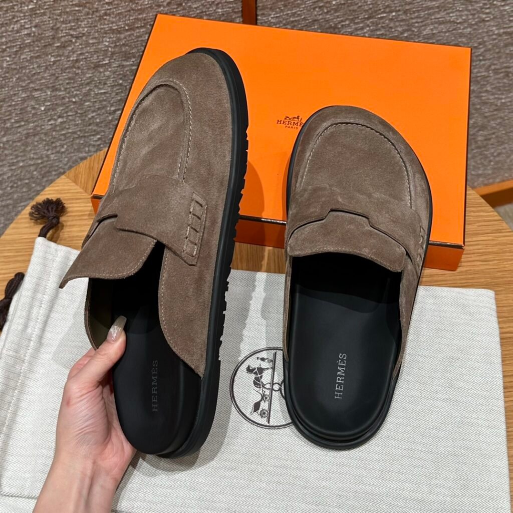 Hermès Unisex Mules detail 6