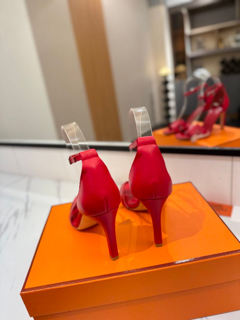 Hermès Women's High-Heel Pumps detail 6