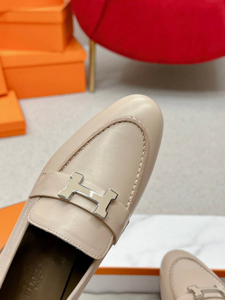 Hermès Unisex Loafers detail 6
