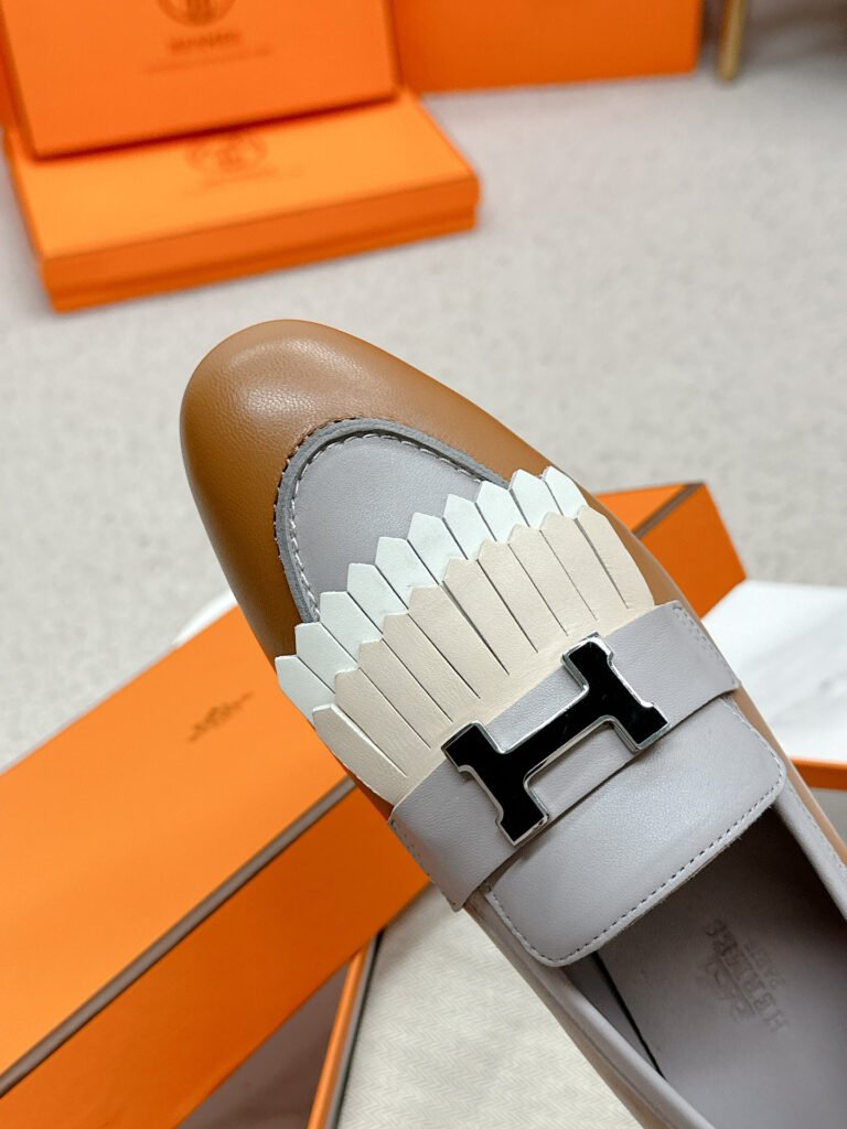 Hermès Unisex Loafers detail 6