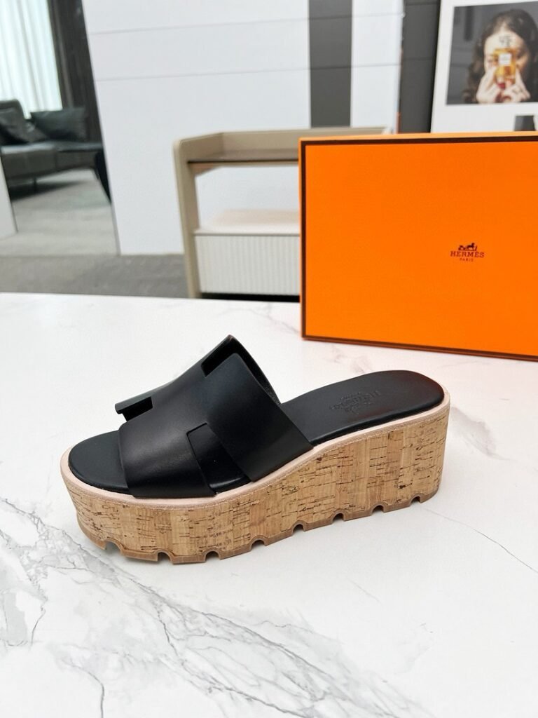 Hermès Women's Platform Sneakers detail 6