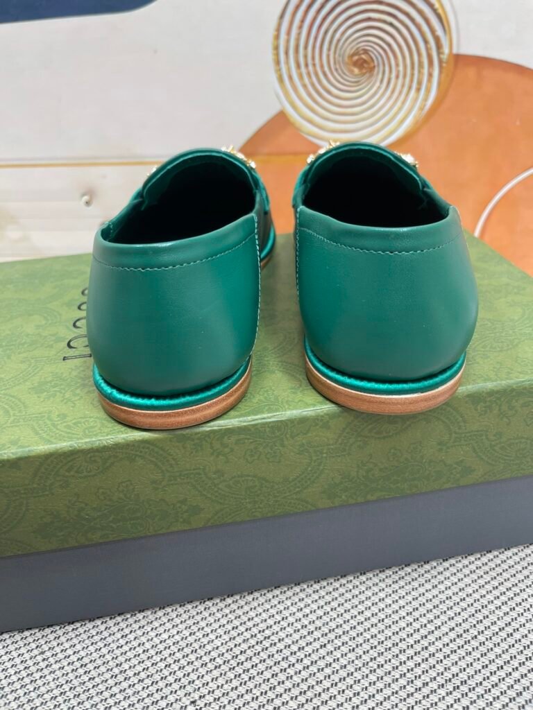 Gucci Unisex Loafers detail image 6