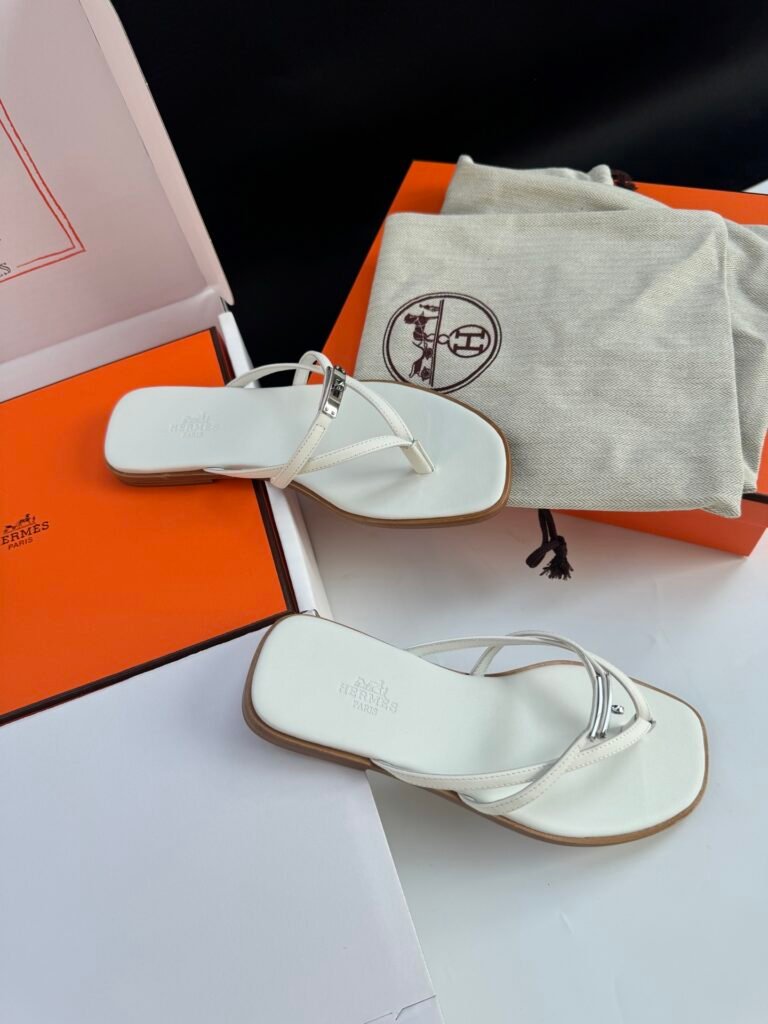 Hermès Women's Sneakers detail 6