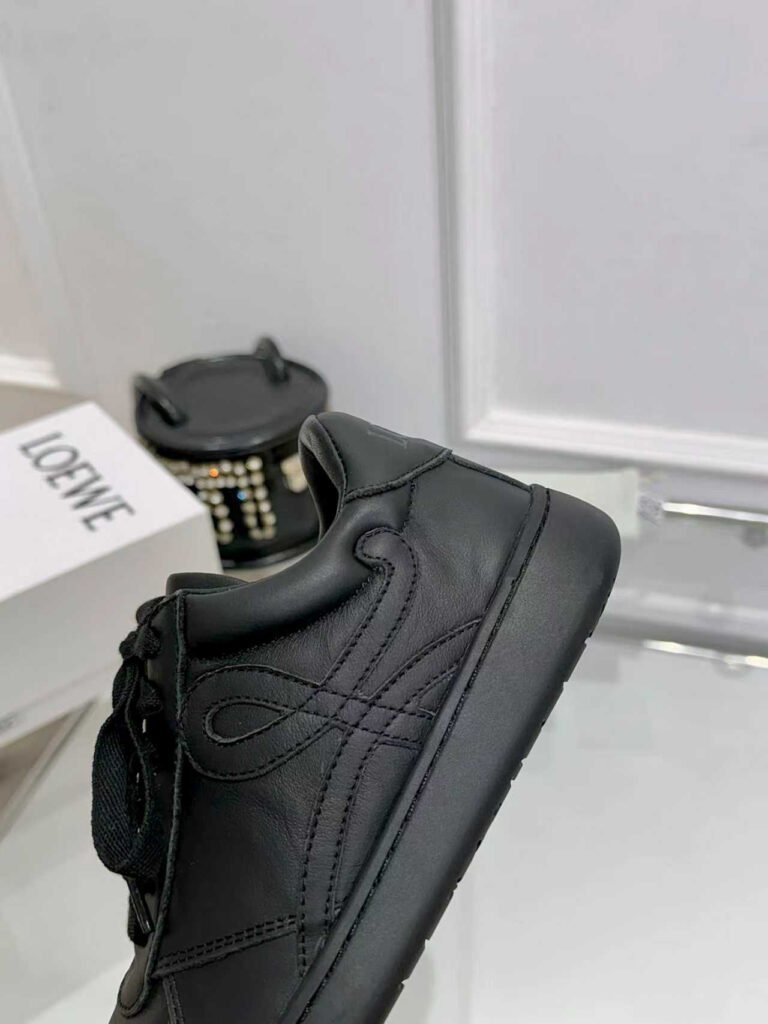 Loewe Unisex Sneakers detail 6