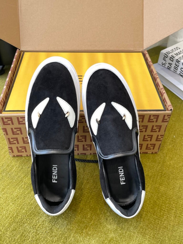 Fendi Unisex Sneakers detail 6