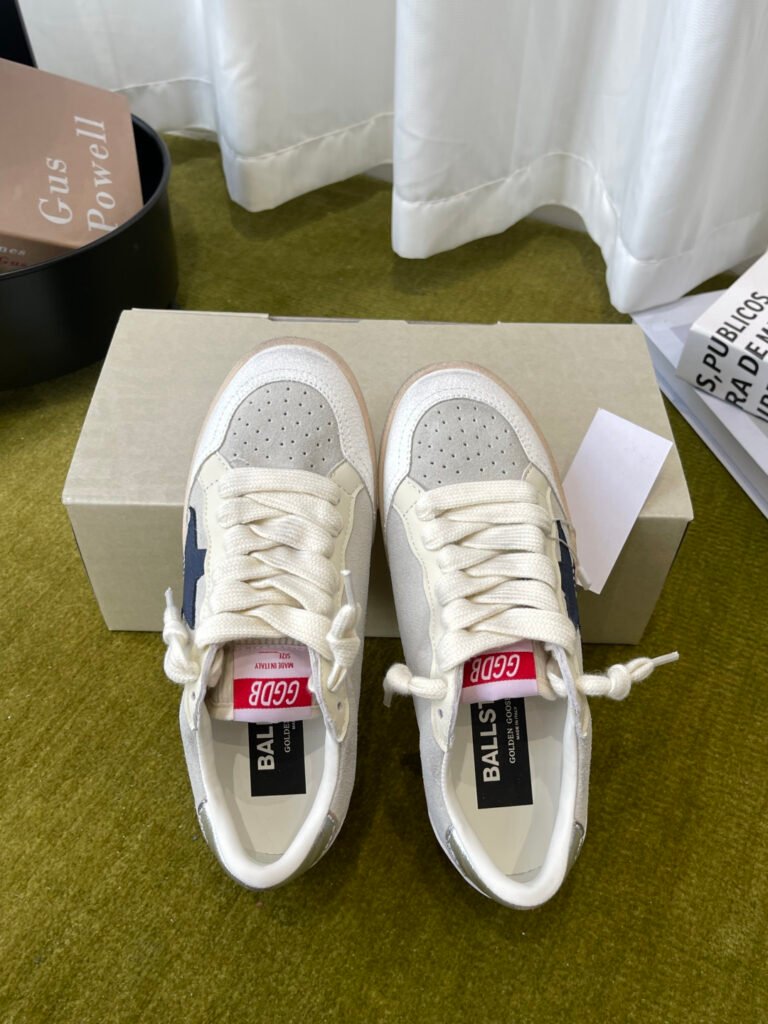 Golden Goose Unisex Distressed Sneakers detail 6