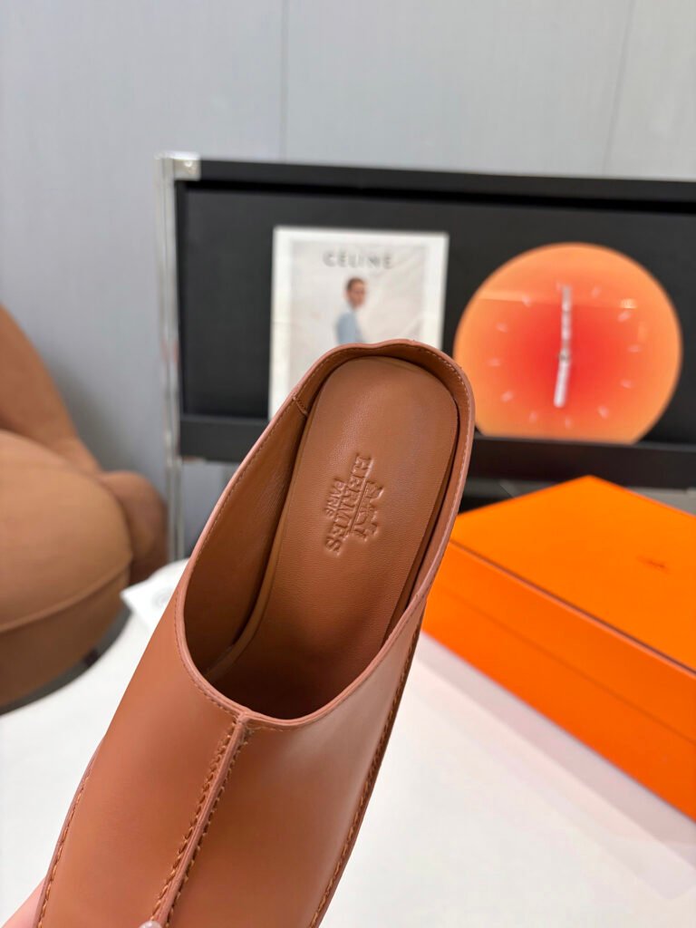 Hermès Unisex Mules detail 6